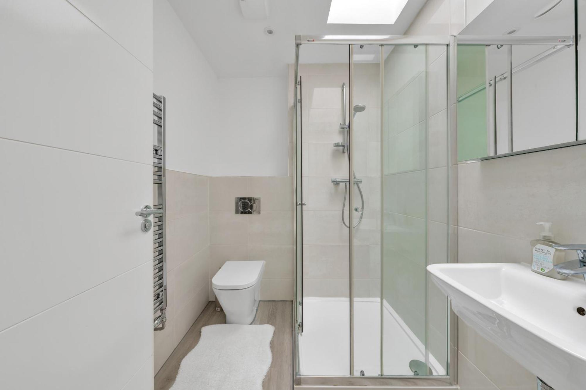 3 Bedroom House In Bricket Wood, St Alban Watford  Eksteriør billede